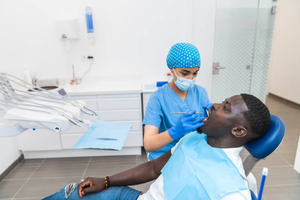 Best Broken or Chipped Tooth Repair in Paramount, CA